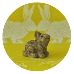 Miniatuur Konijn Bruin Zittend