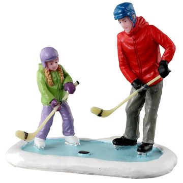 Lemax - Father Daughter Practice Time